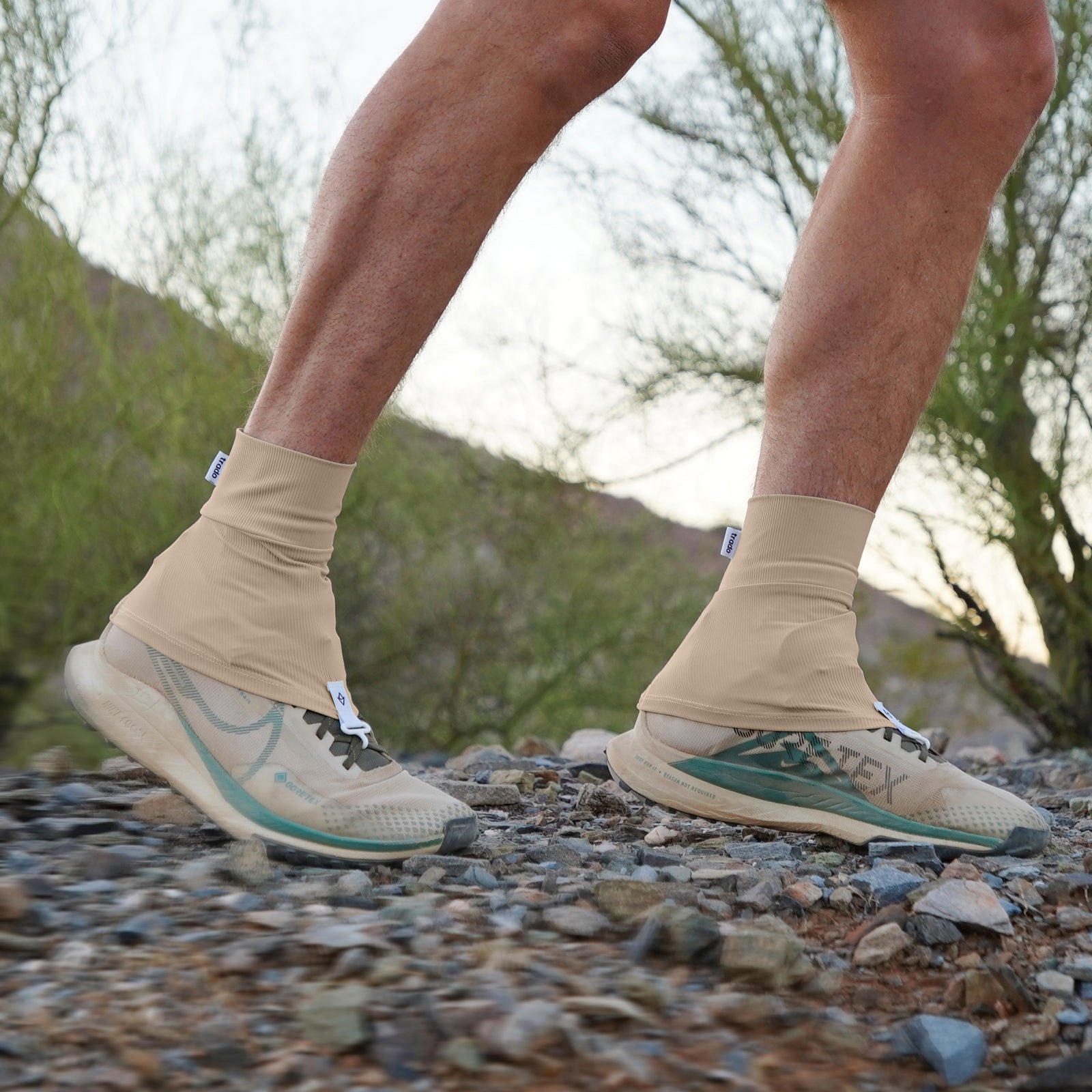 tan trado trail gaiters